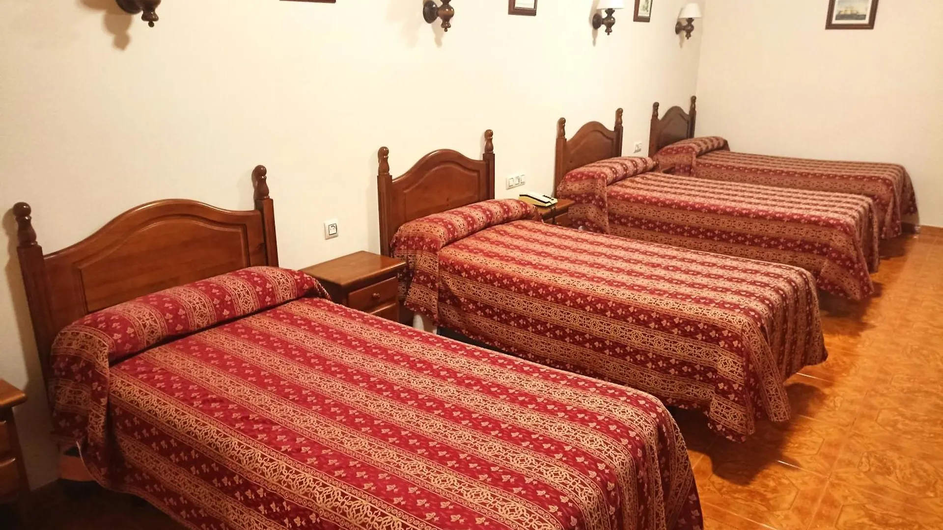 Hostal Bellido 몬틸라 게스트하우스