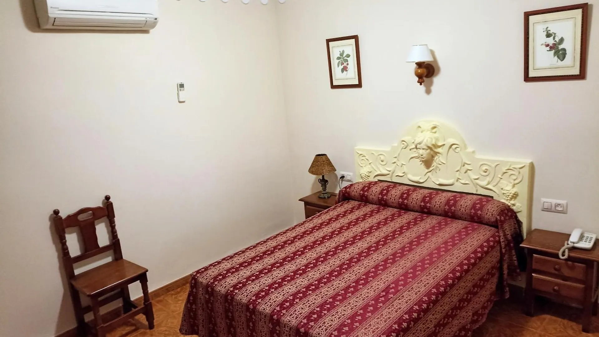 Hostal Bellido 몬틸라